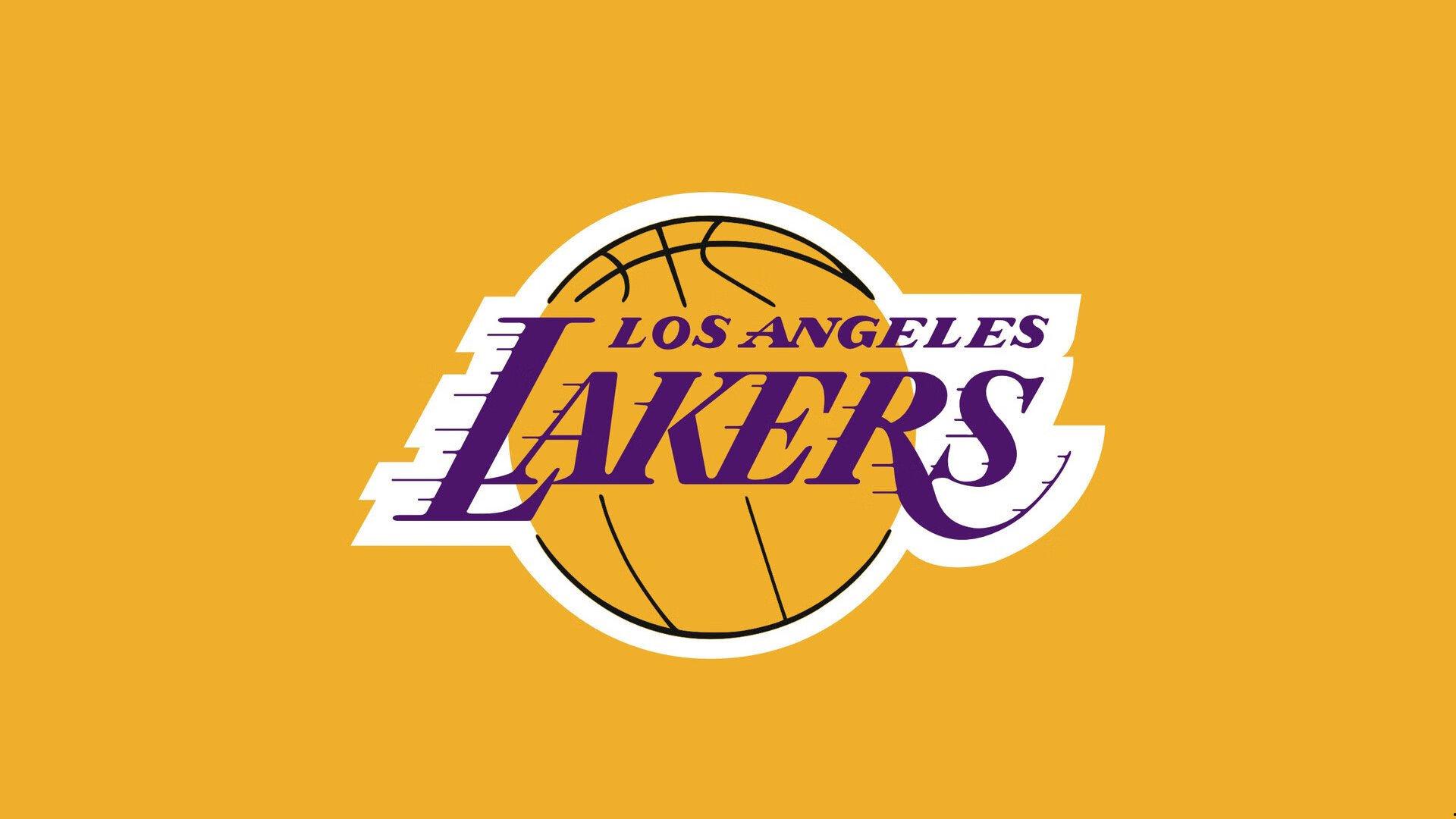 联盟重拳出击!安东尼·戴维斯因公开言论遭罚5万美元,交易传闻下未来仍存变数